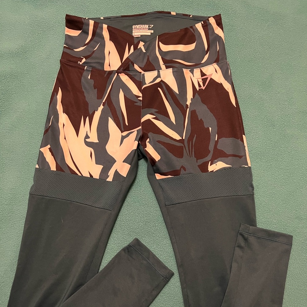 GYMSHARK Nikki Blackketter V1 collab